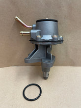 Load image into Gallery viewer, DEUTZ ENGINE LIFT PUMP M1965, FL1011, FL2011, FL2011T CROW FOOT TYPE
